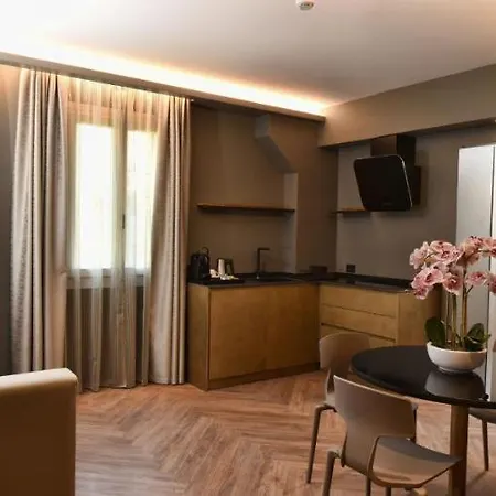 Rosa Salva 3* Venice