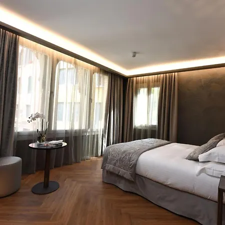 Rosa Salva Hotel Venecia