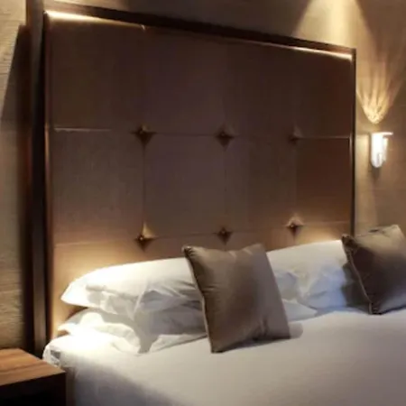 Rosa Salva 3* Veneza