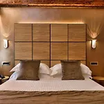 Rosa Salva Hotel 3*